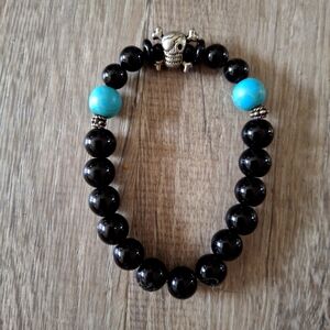 Pirate skull Black and turquoise beaded bracelet with a touch of boho charm